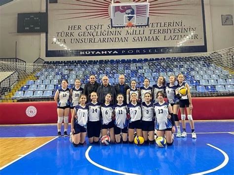 Boz Y Kl K Zlar Voleybolda B Lge Ampiyonu Oldu Son Dakika