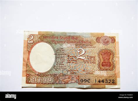 2 rupee note hi-res stock photography and images - Alamy