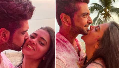 Entertainment Tv Gossips Tejasswi Prakash Karan Kundra Holi Celebration