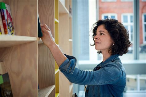 How To Become a School Librarian - Classrooms