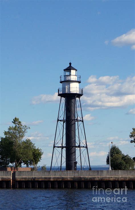 Duluth Mn Bridge Lighthouse Photograph by Lori Tordsen