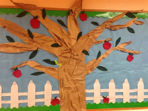 Apple Tree Bulletin Board Bulletin Board Tree Crafts Apple Tree