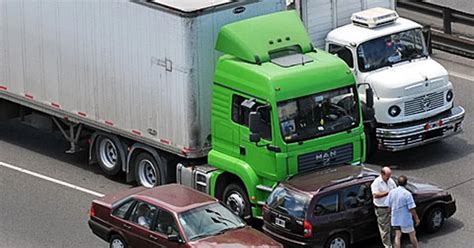 Iba Por La Autopista Y Descubrió Que Su Camión Era Conducido Por Un