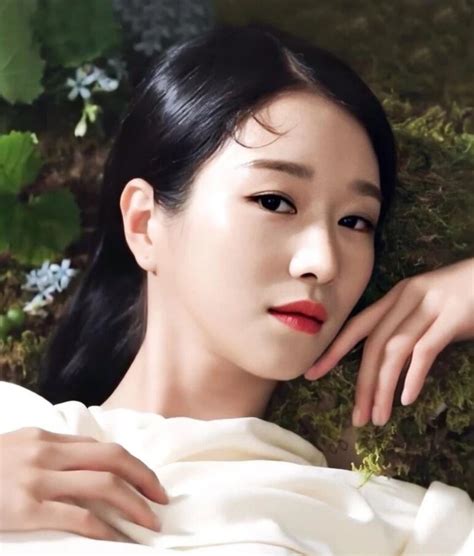 Seo Ye Ji Looks Dreamy On The Cover Of Cosmopolitan Shares Thoughts