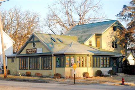 The Digital Research Library of Illinois History Journal™ : The History of Anderson's Candy Shop ...