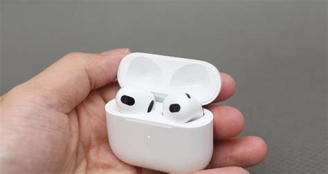 Airpods选购指南（一篇详细介绍airpods3和airpodspro功能和特点的选购指南）电脑知识号