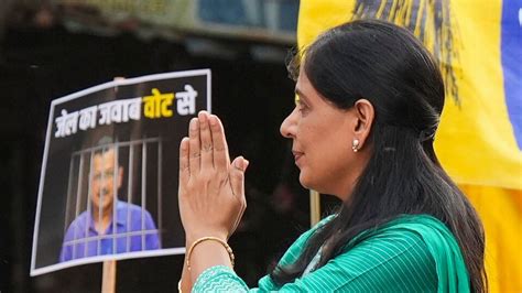 Sc To Hear Arvind Kejriwals Plea Tomorrow Tihar Jail Denies Wife Sunita Permission To Meet