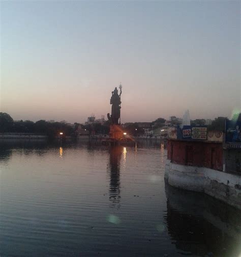 Sursagar Lake (Vadodara) - All You Need to Know BEFORE You Go