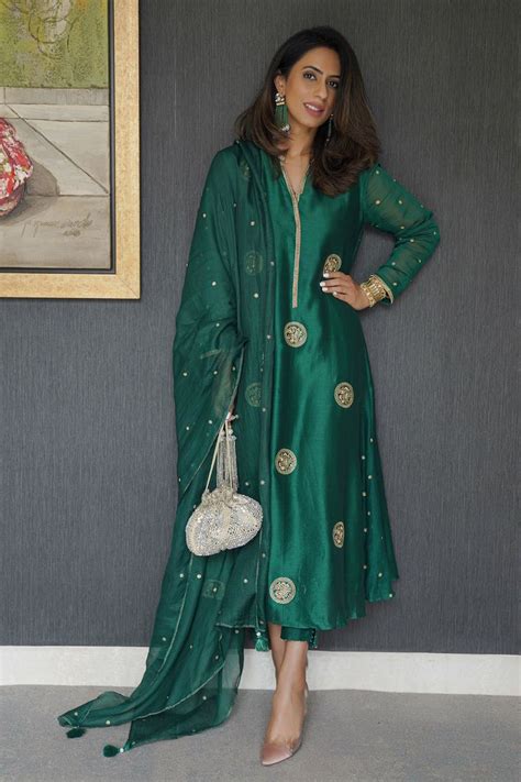 Deep Thee Haritah Hand Embroidered Kali Gusset Kurta Set Emerald