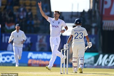 Jimmy Anderson Reaches 700 Test Wickets With Scalp Of Indias Kuldeep