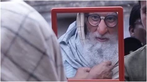 Here S How Amitabh Bachchan Turned Into Mirza For Gulabo Sitabo See