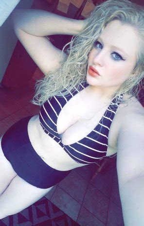 Blonde Beauty Porn Pic