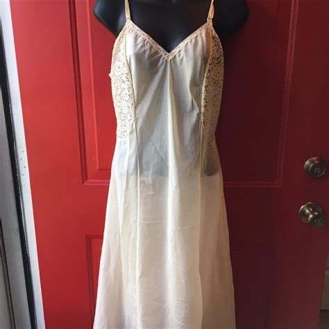 Lacy Sexy Barbizon Size 36 Slip Nightgown Soft Sexy Depop