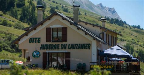 Borne De Recharge Bosch Pour V Lo Lectrique Auberge Du Lauzanier