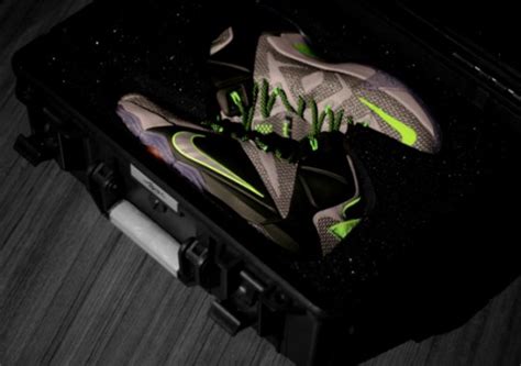 LeBron 12 Dunk Force - Tag | SneakerNews.com