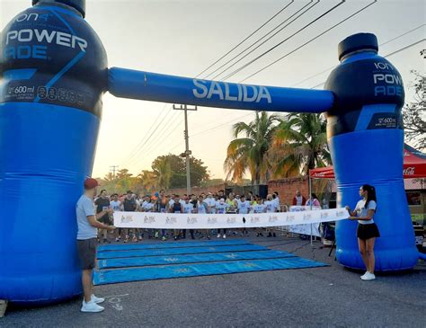 Exitosa Carrera Powerade Embotelladora De Colima Afmedios