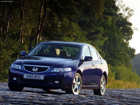 Honda Accord 2 0i Sport 155KM Sedan Dane Techniczne Spalanie