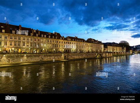 Vue De La Citadelle De Besancon Banque De Photographies Et Dimages