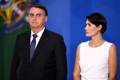 Crise Em silêncio após derrota Bolsonaro e Michelle param de se