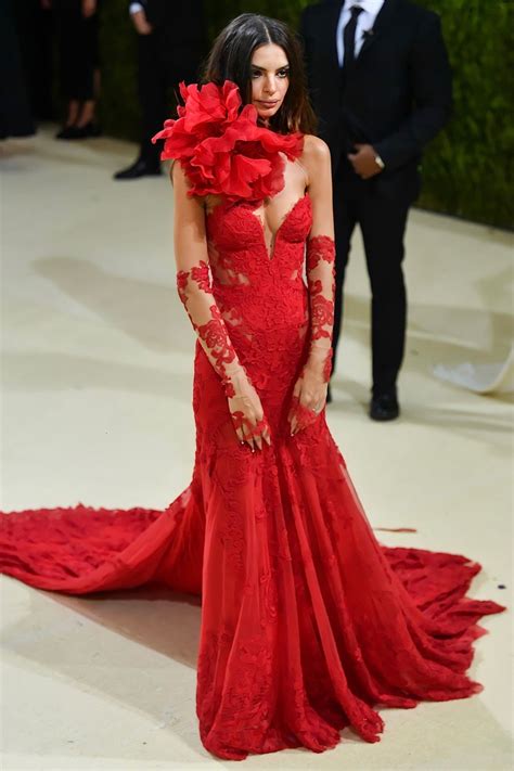 Emily Ratajkowski Attending 2021 Met Gala At Metropolitan Museum Of Art