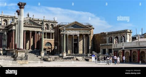 Hbo rome hi-res stock photography and images - Alamy