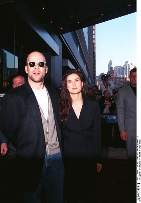 Photo Bruce Willis Et Demi Moore à La Première De Die Hard With A