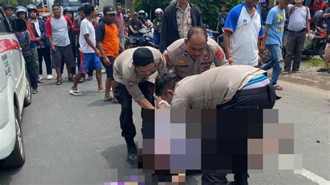 Duarr Adu Banteng Motor Vs Motor Terjadi Di Garut Satu Korban Tewas