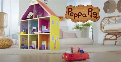 Peppa Pig Wooden Playhouse - Mark TV & Communication