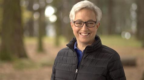 Lesbian Tina Kotek Wins Democratic Primary for Oregon Governor