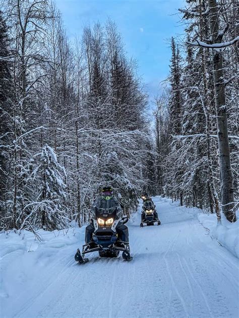 Alaska Snowmobile Tours | Guided Half Day Adventures (NEW)