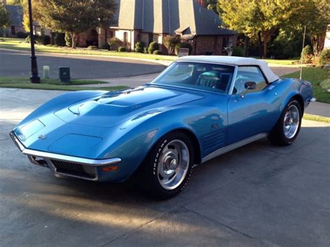 Seller of Classic Cars - 1970 Chevrolet Corvette (Mulsanne Blue/Bright Blue)