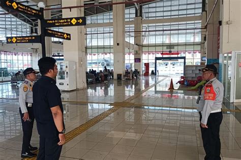 Cara Ke Terminal Terpadu Pulo Gebang Naik Krl Mrt Dan Transjakarta