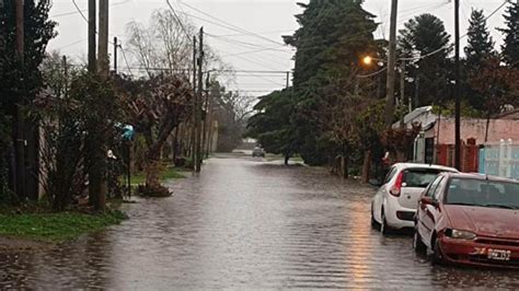 Por El Temporal Inundaciones En La Plata Y Suspenden Vuelos Perfil