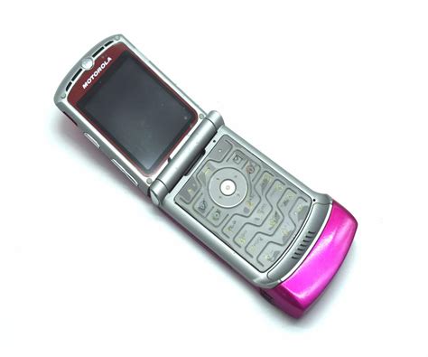 Motorola V3 Razr Sim Free Unlocked Mobile Flip Phone Rose Pink Baxtros