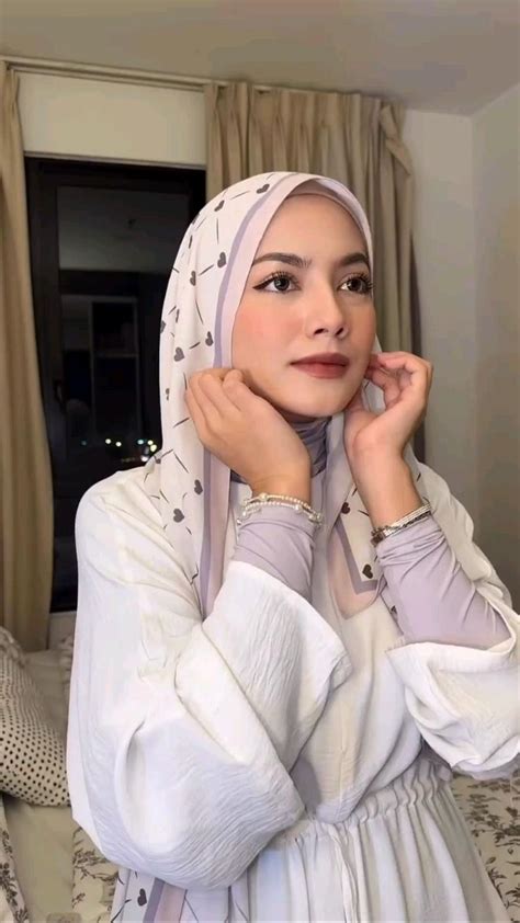 Pin By Andazyar On Hijab Tutorial Hijab Fashion Hijab Tutorial