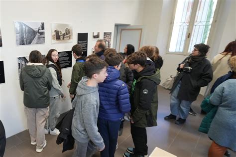 Brivio Inaugurata La Mostra Fotografica Sui Lager Nazisti Merateonline