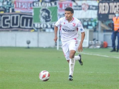 Pituca Tenta Libera O No Jap O Para Voltar Ao Santos Gazeta Esportiva