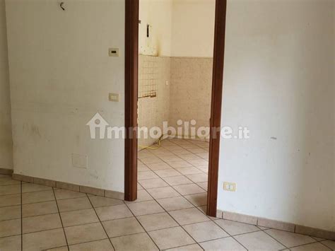 Sale Apartment Perugia 4 Room Flat In Via Eugubina Good Condition