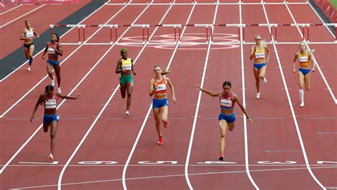 Cómo Es El “efecto Trampolín” De La Pista De Atletismo De Los Juegos