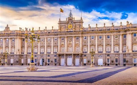 Royal Palace Of Madrid Tickets – Fast Track Access | Headout