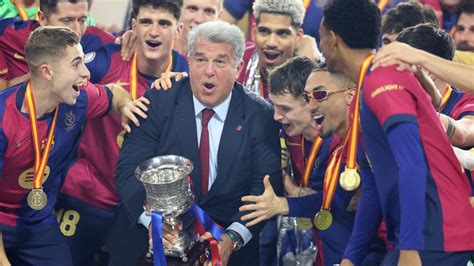 Barcelona Arrolla Al Real Madrid Y Se Queda Con La Supercopa De