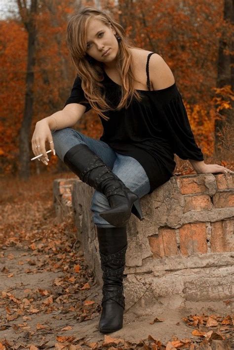 Pin On Hot Chick Smokin 6