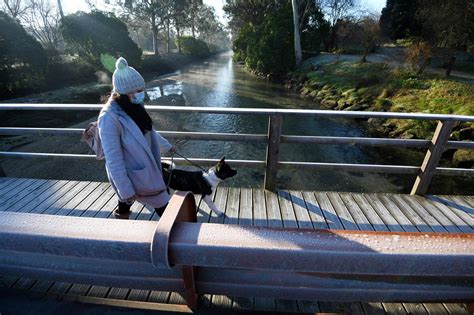 El Tiempo En Galicia Temperaturas Bajo Cero Hielan La Comarca De