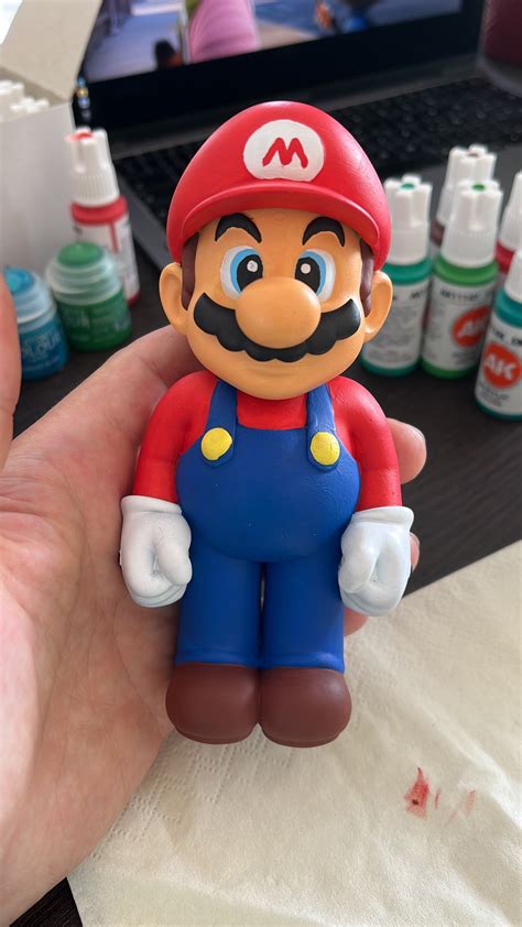 3D printable Super Mario keychain • made with Halot Lite・Cults