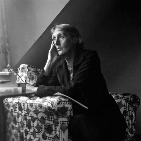 Virginia Woolf entre las letras y el feminismo Revista KENA México