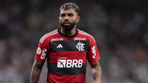 Qual é o salário de Gabigol no Flamengo Atacante pode estar de saída