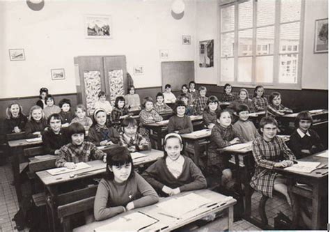 Photo De Classe Cm1 De 1966 Ecole Paul Bert Cambrai Copains Davant