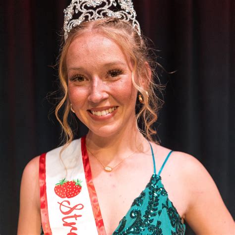 Crawfordsville... - Crawfordsville Strawberry Festival