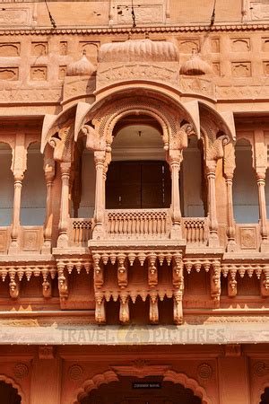 travel4pictures | inside Junagarh Fort, Bikaner | inner courtyard inside Junagarh Fort