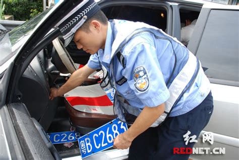 2月买的新车4月被盗 湖南高速交警成功查获盗抢车新闻中心新浪网